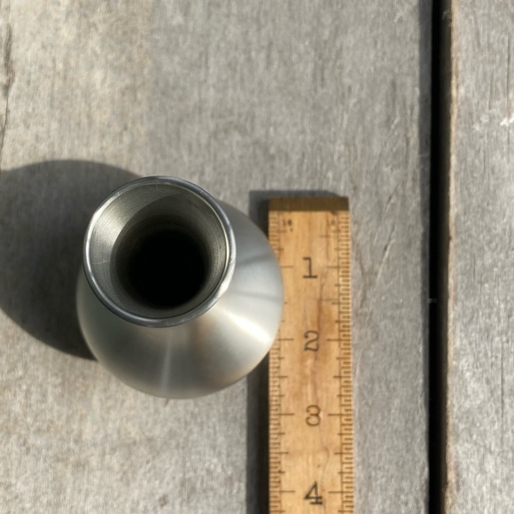 Royal Selangor | Hand Finished Generic Collection Pewter Bud Vase - Picture 6 of 14